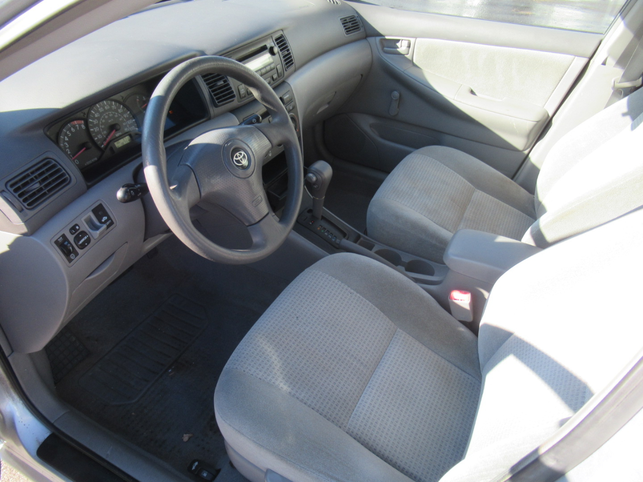 Toyota Corolla  2005