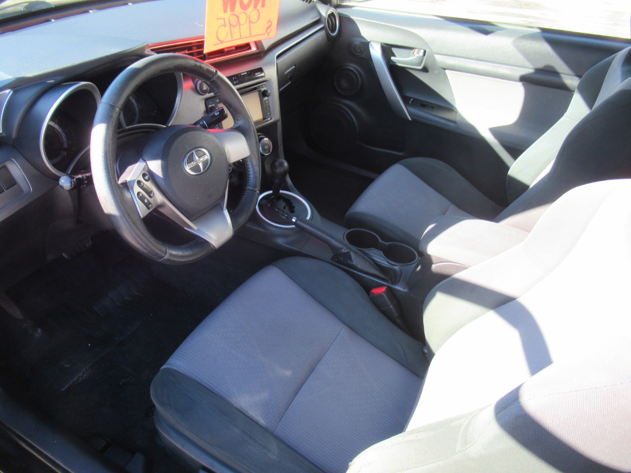 Scion tC  2014