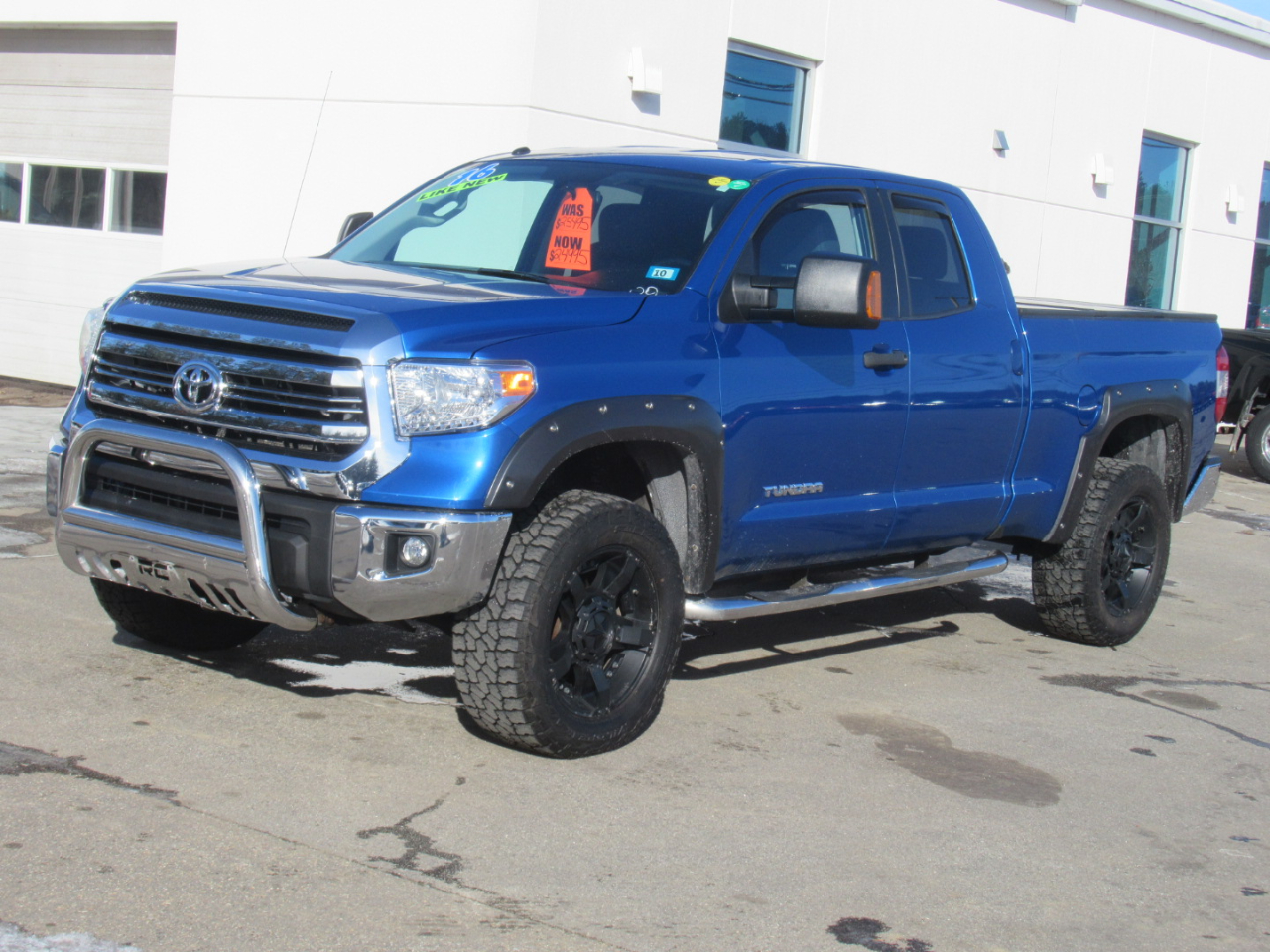 Toyota Tundra  2016