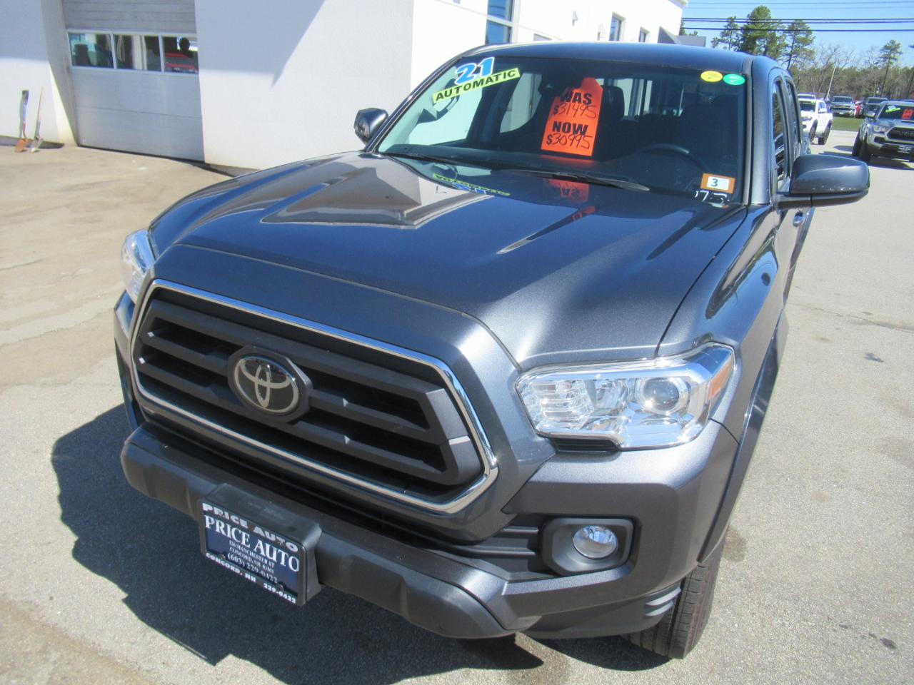 Toyota Tacoma  2021