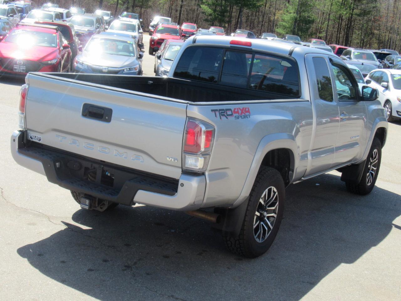 Toyota Tacoma  2021