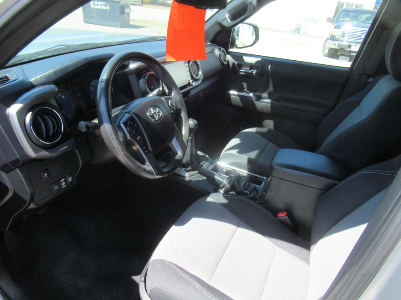 Toyota Tacoma  2021