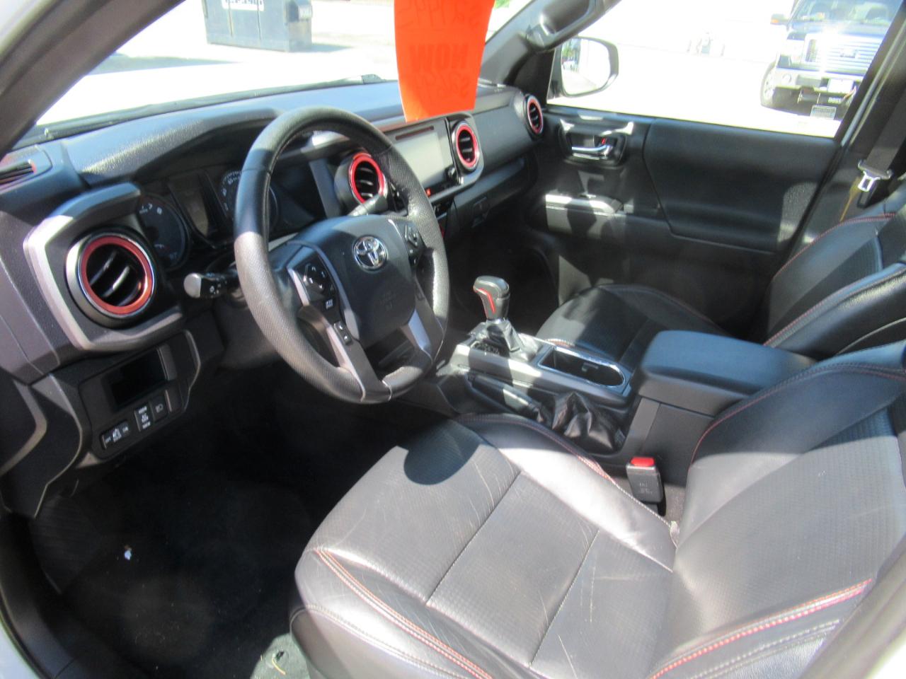 Toyota Tacoma  2019