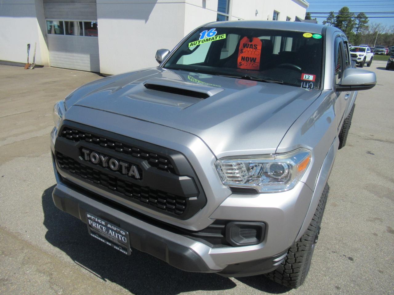 Toyota Tacoma  2016