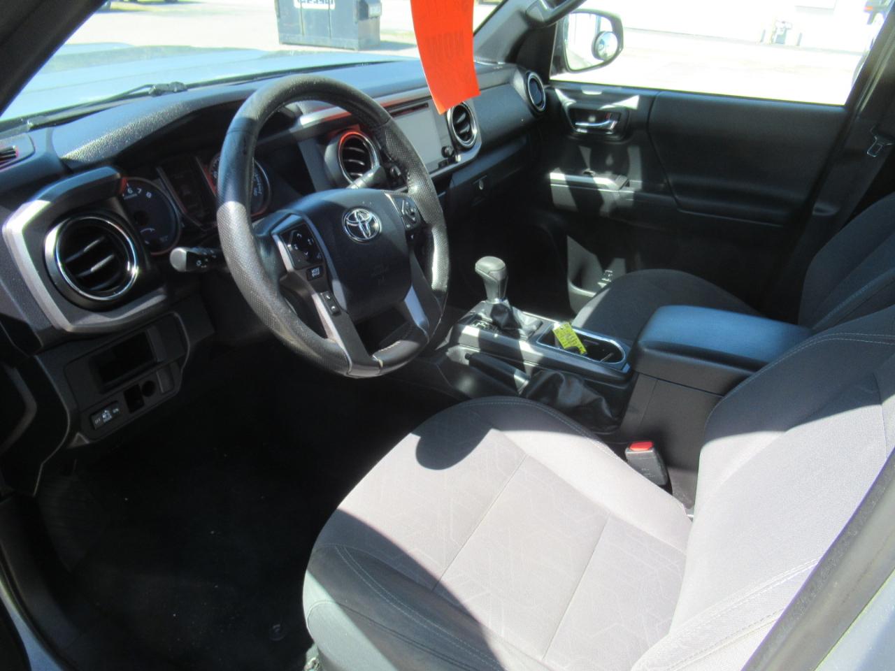 Toyota Tacoma  2016