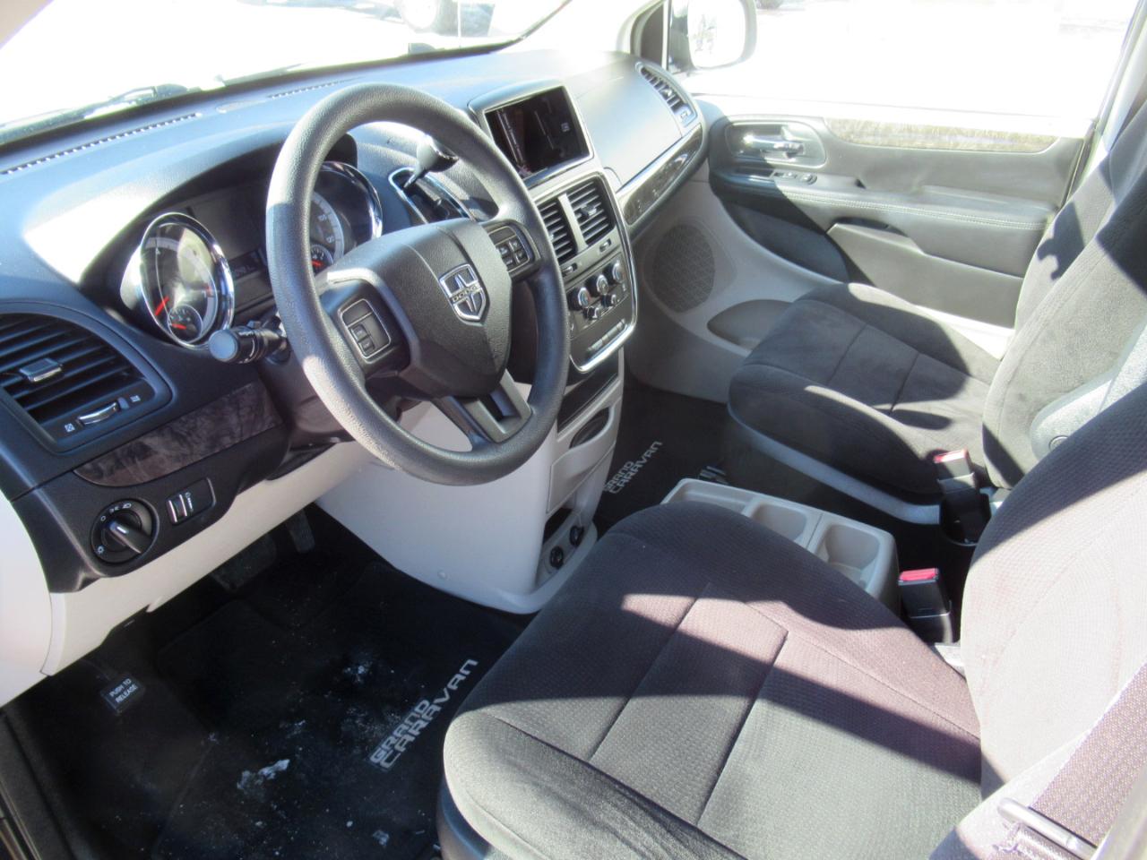 Dodge Grand Caravan  2011