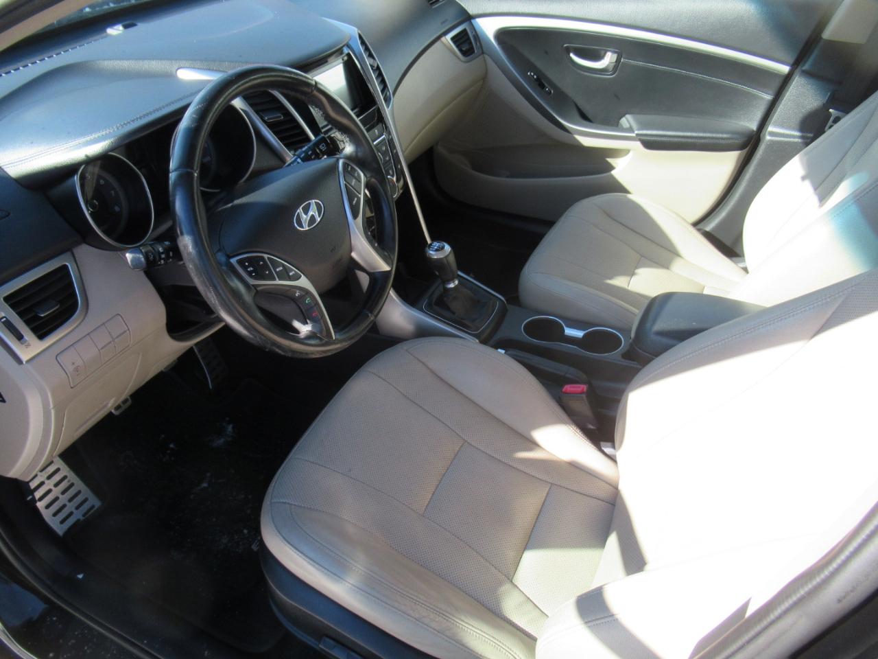 Hyundai Elantra GT  2013