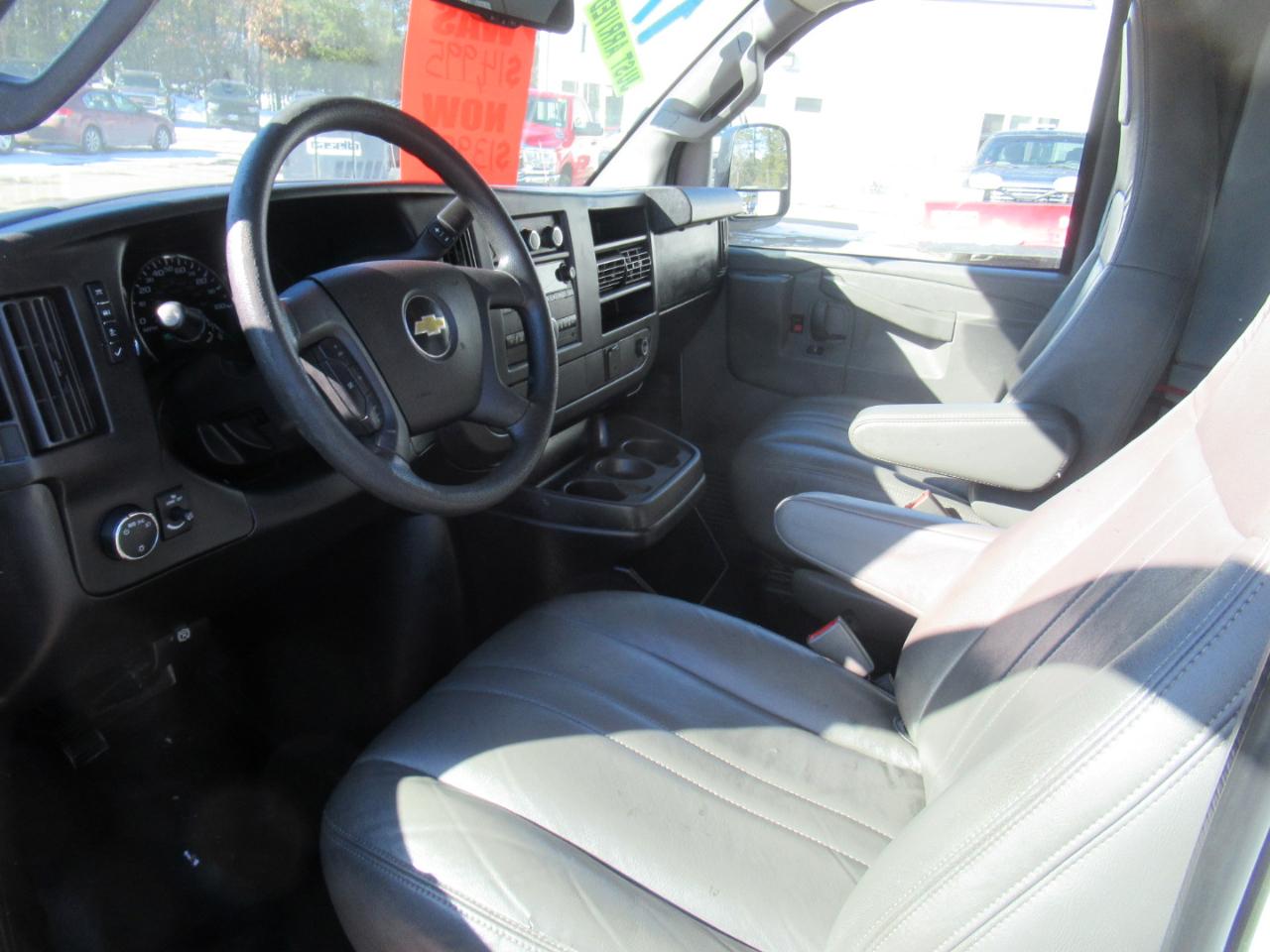 Chevrolet Express  2017