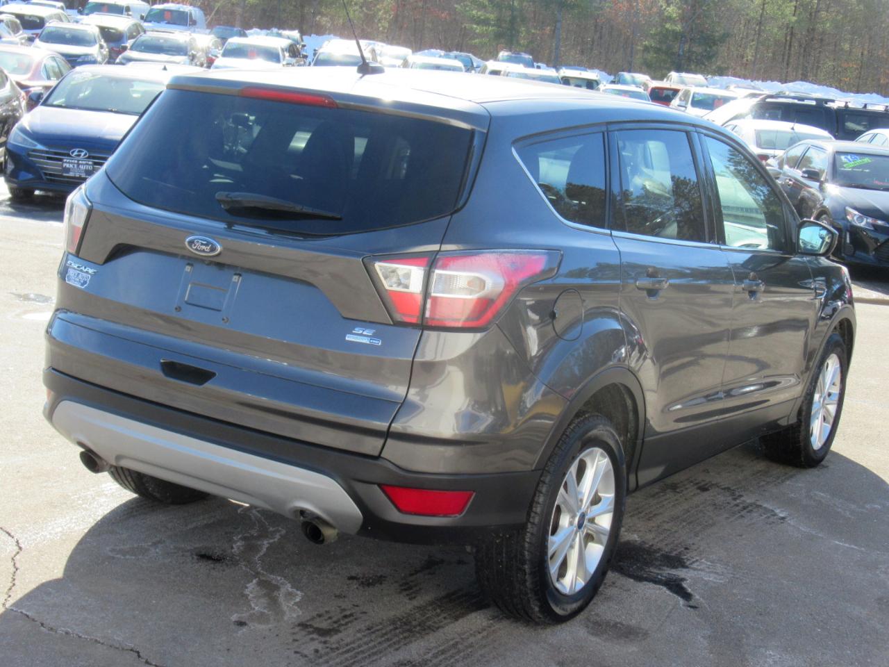 Ford Escape  2017
