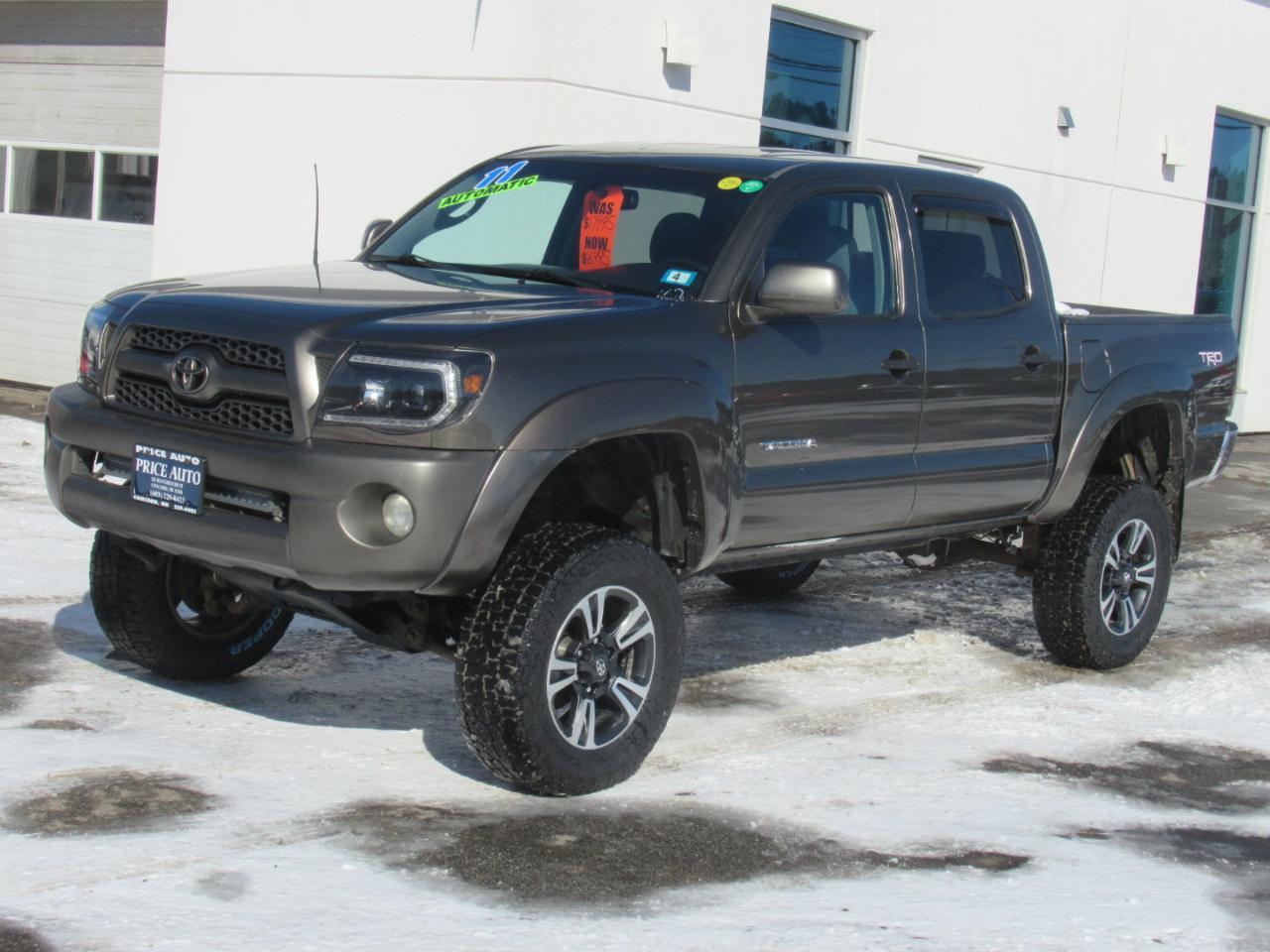 Toyota Tacoma  2011