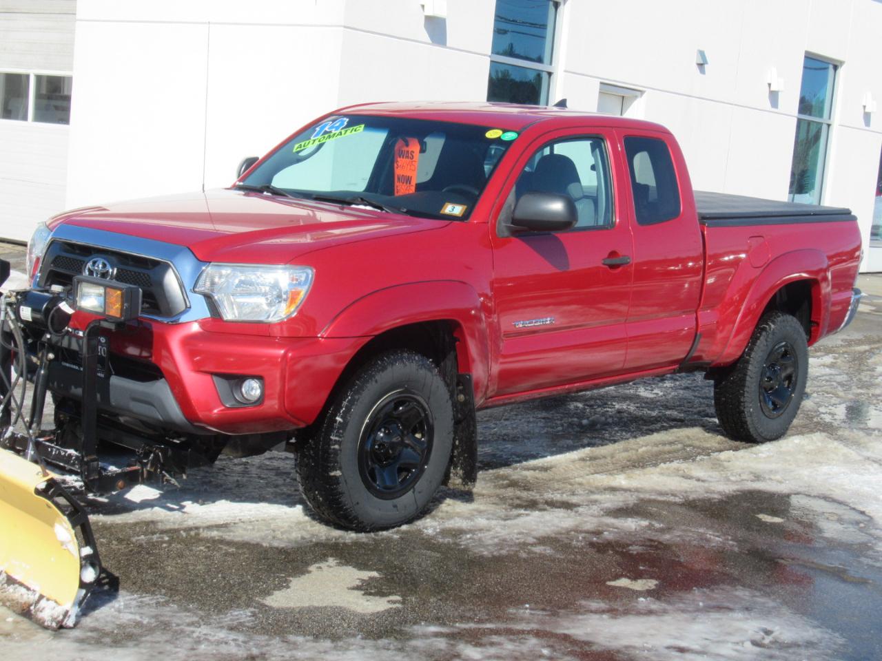 Toyota Tacoma  2014