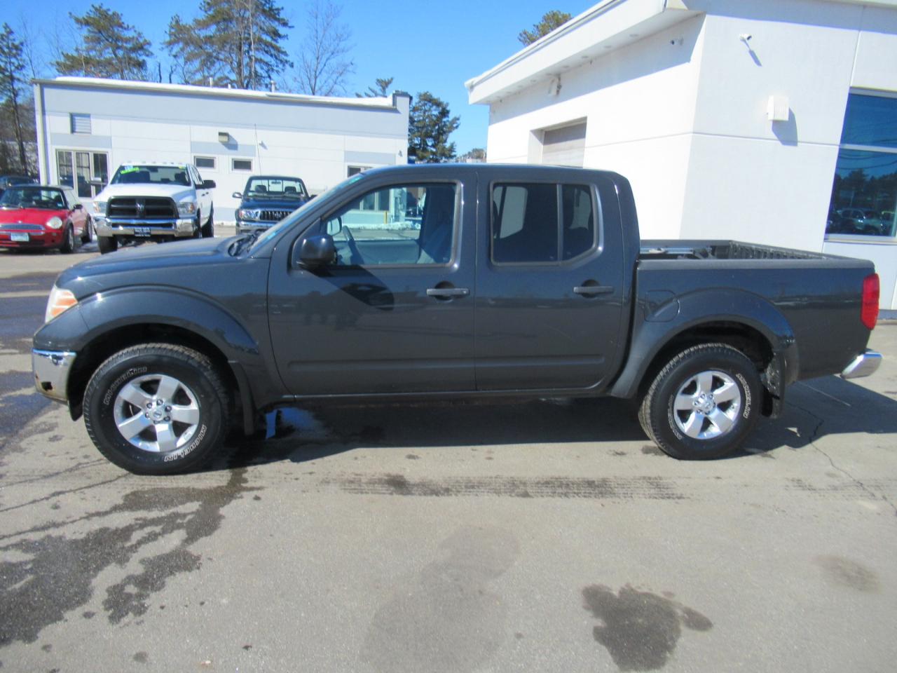 Nissan Frontier  2010