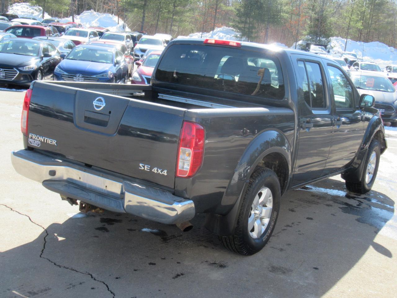 Nissan Frontier  2010