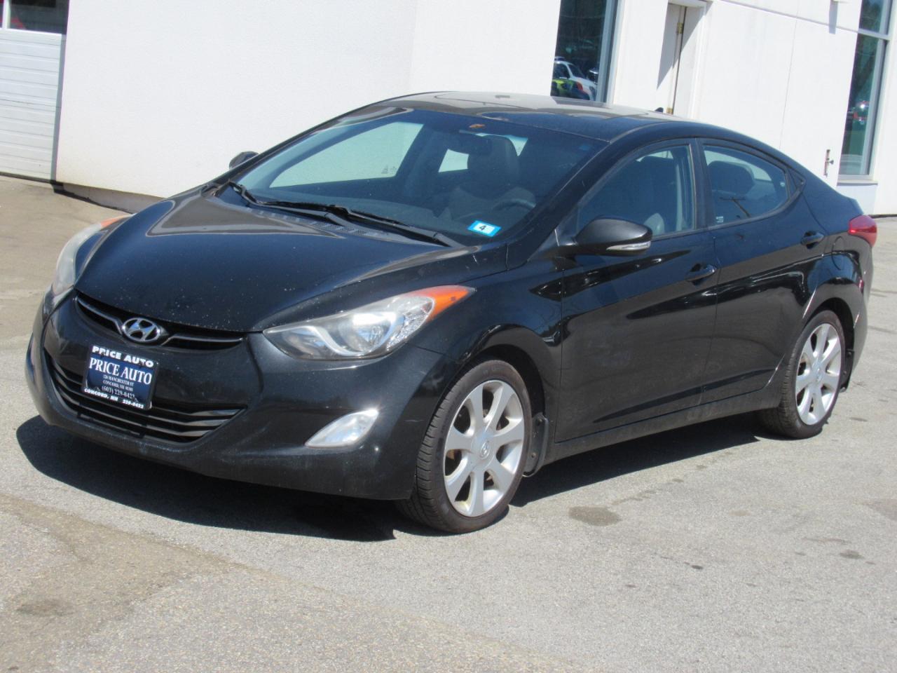 Hyundai Elantra  2012