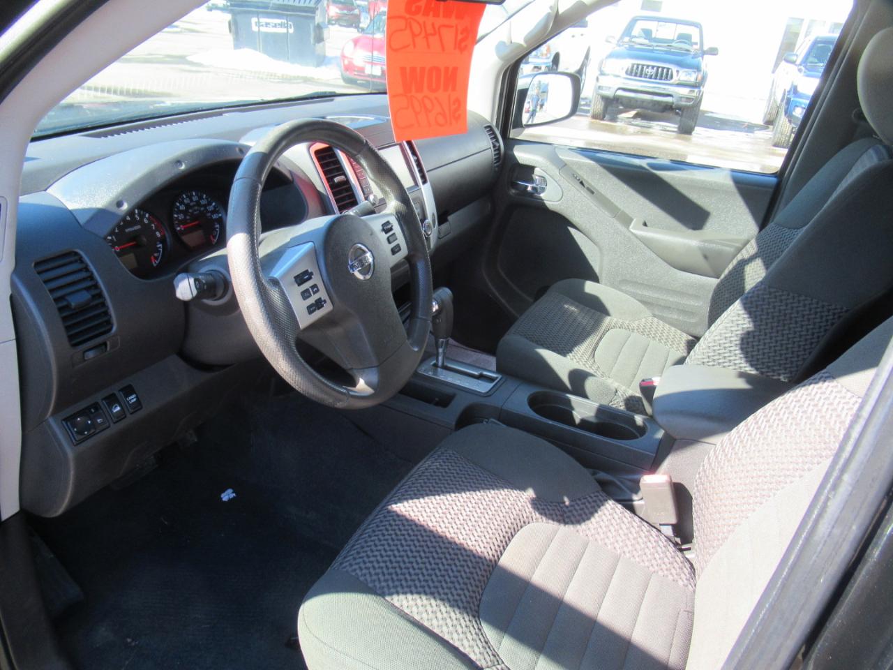 Nissan Frontier  2019