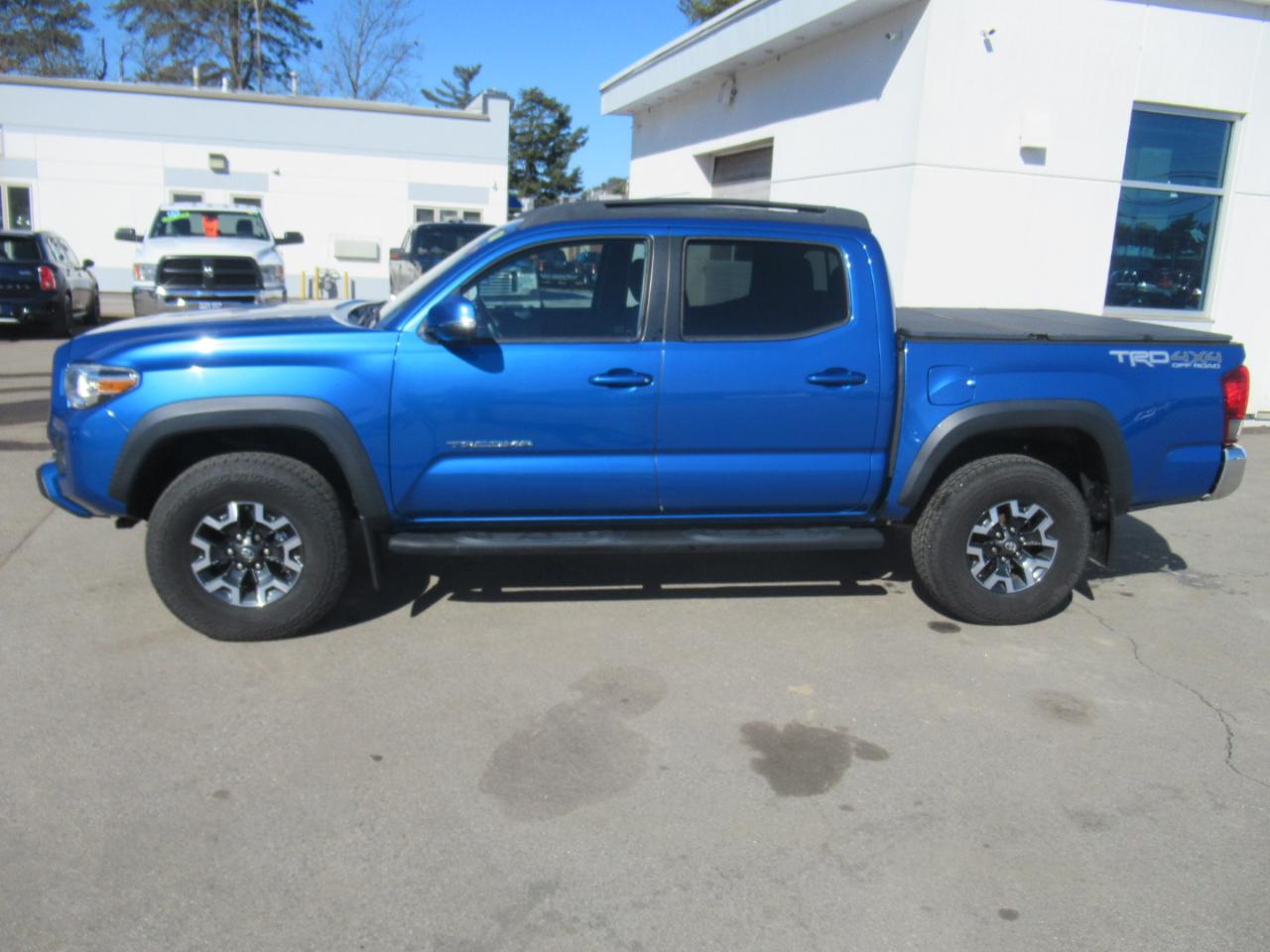 Toyota Tacoma  2016