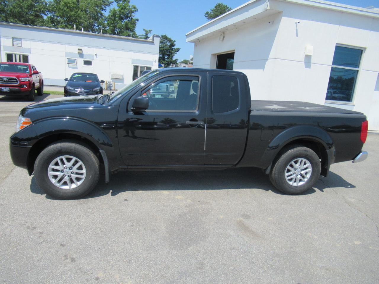 Nissan Frontier  2020