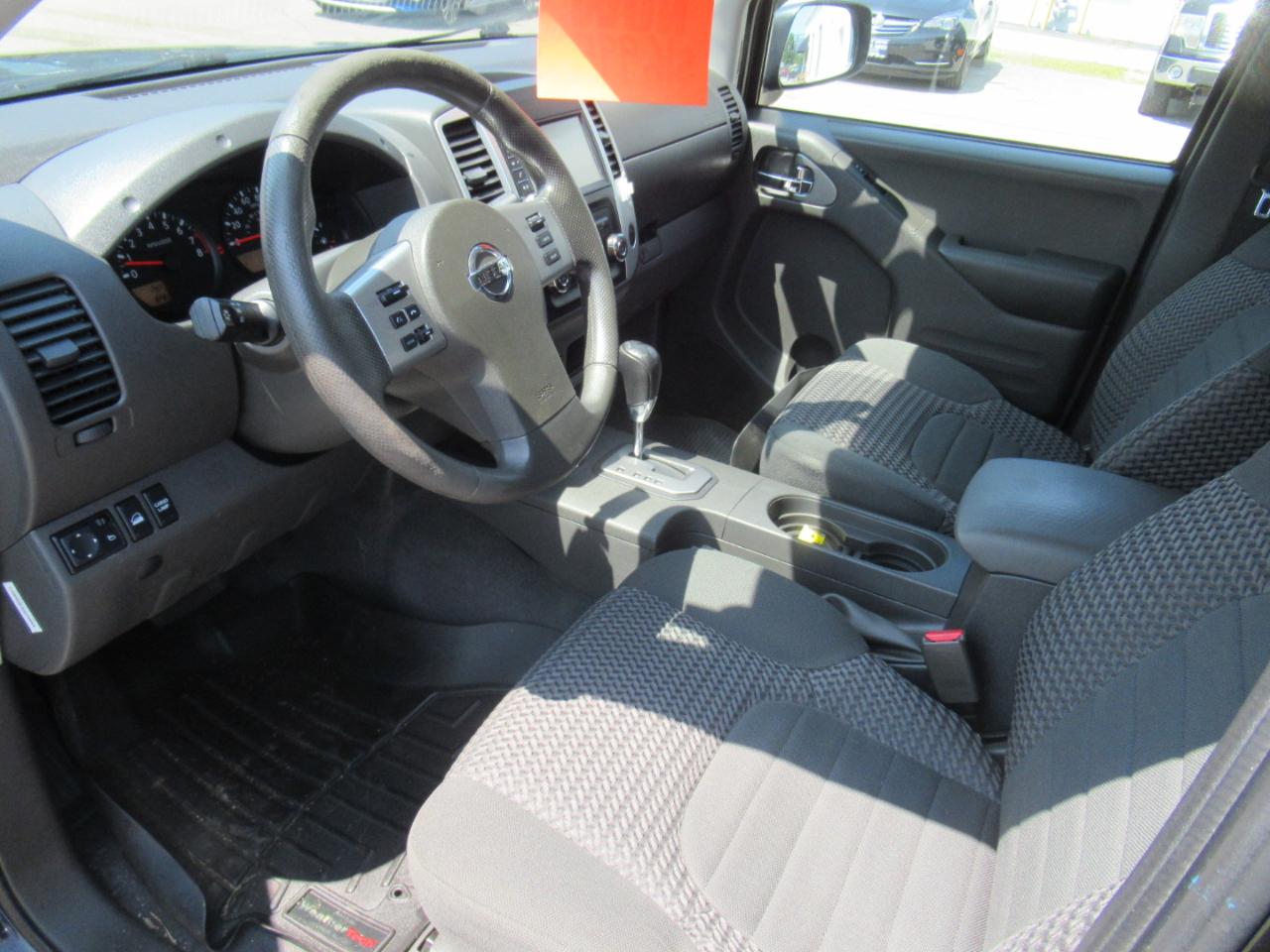 Nissan Frontier  2020