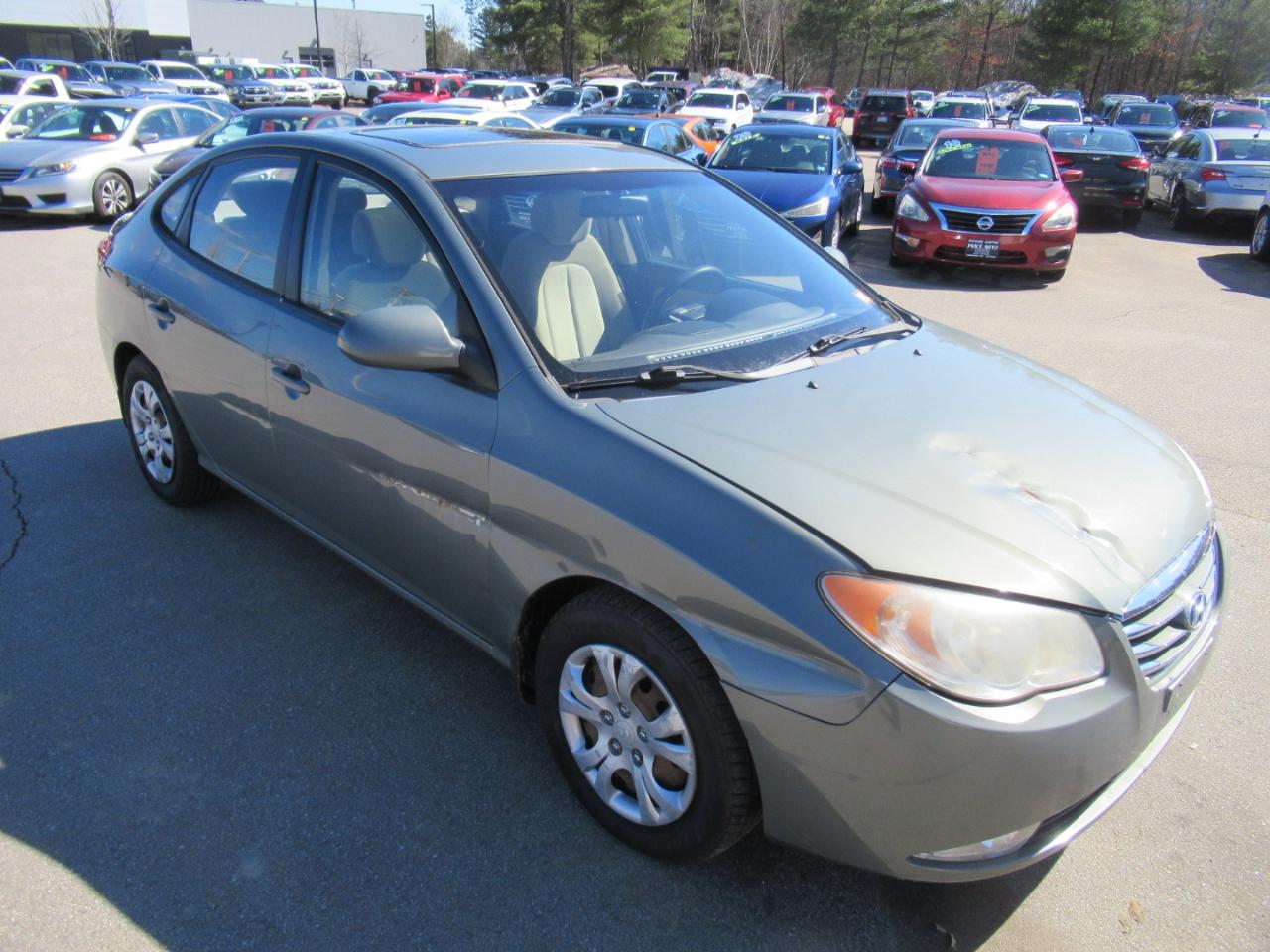 Hyundai Elantra  2010