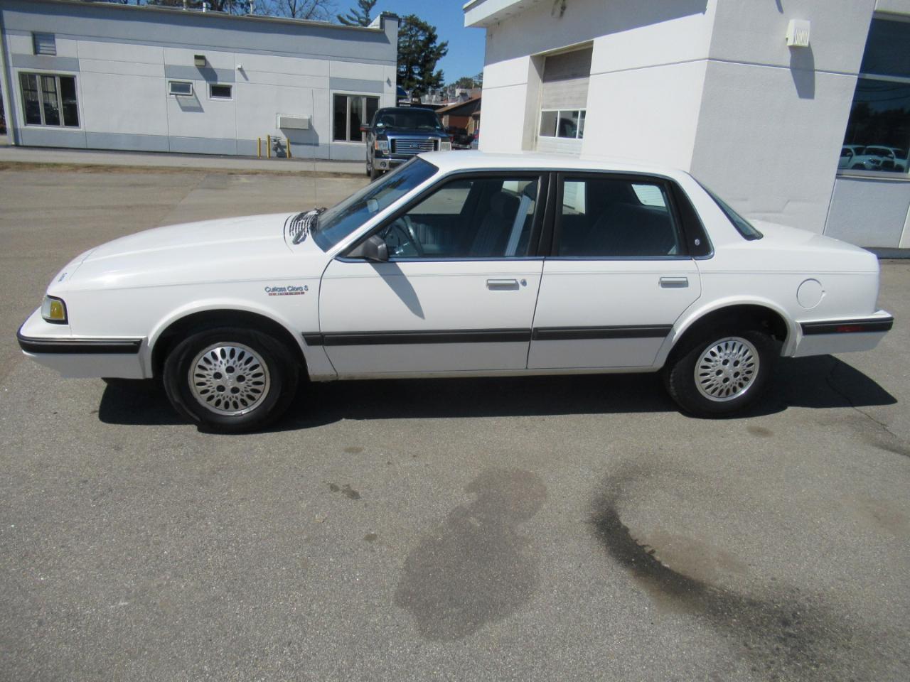 Oldsmobile Cutlass Ciera  1992