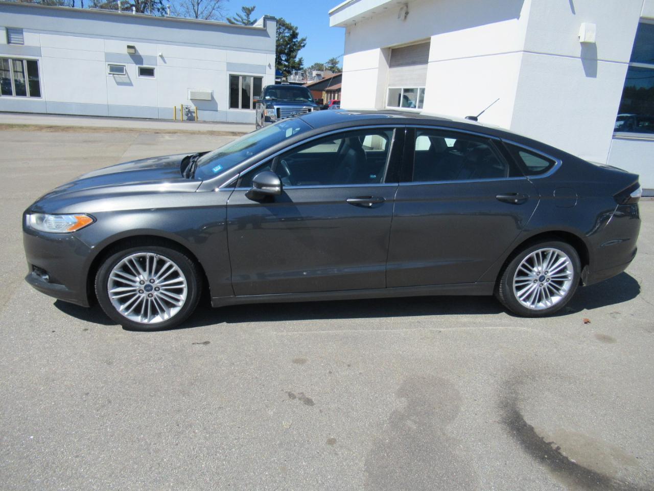 Ford Fusion  2015
