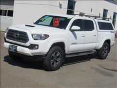 2017 Toyota Tacoma 