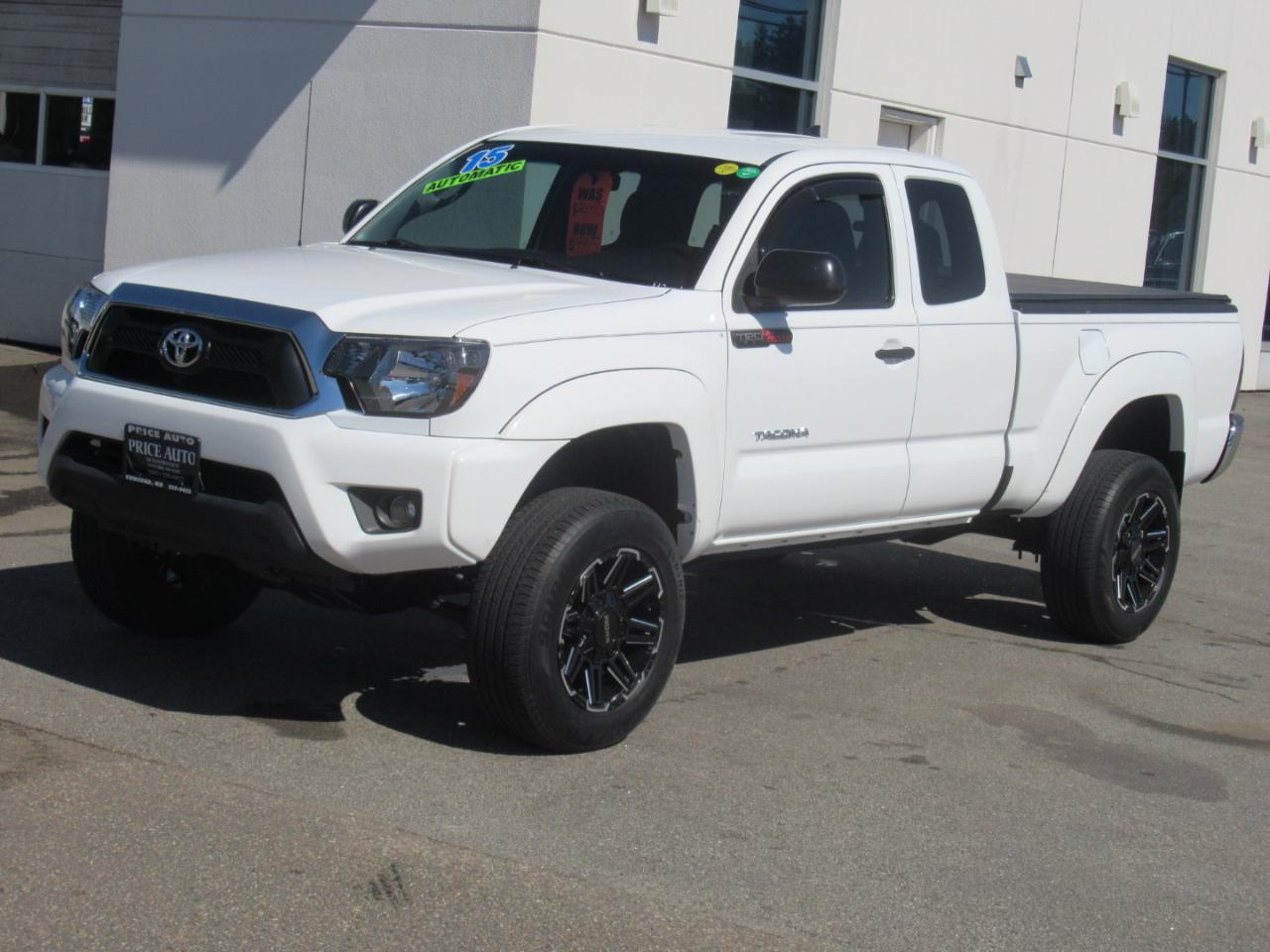 Toyota Tacoma  2015