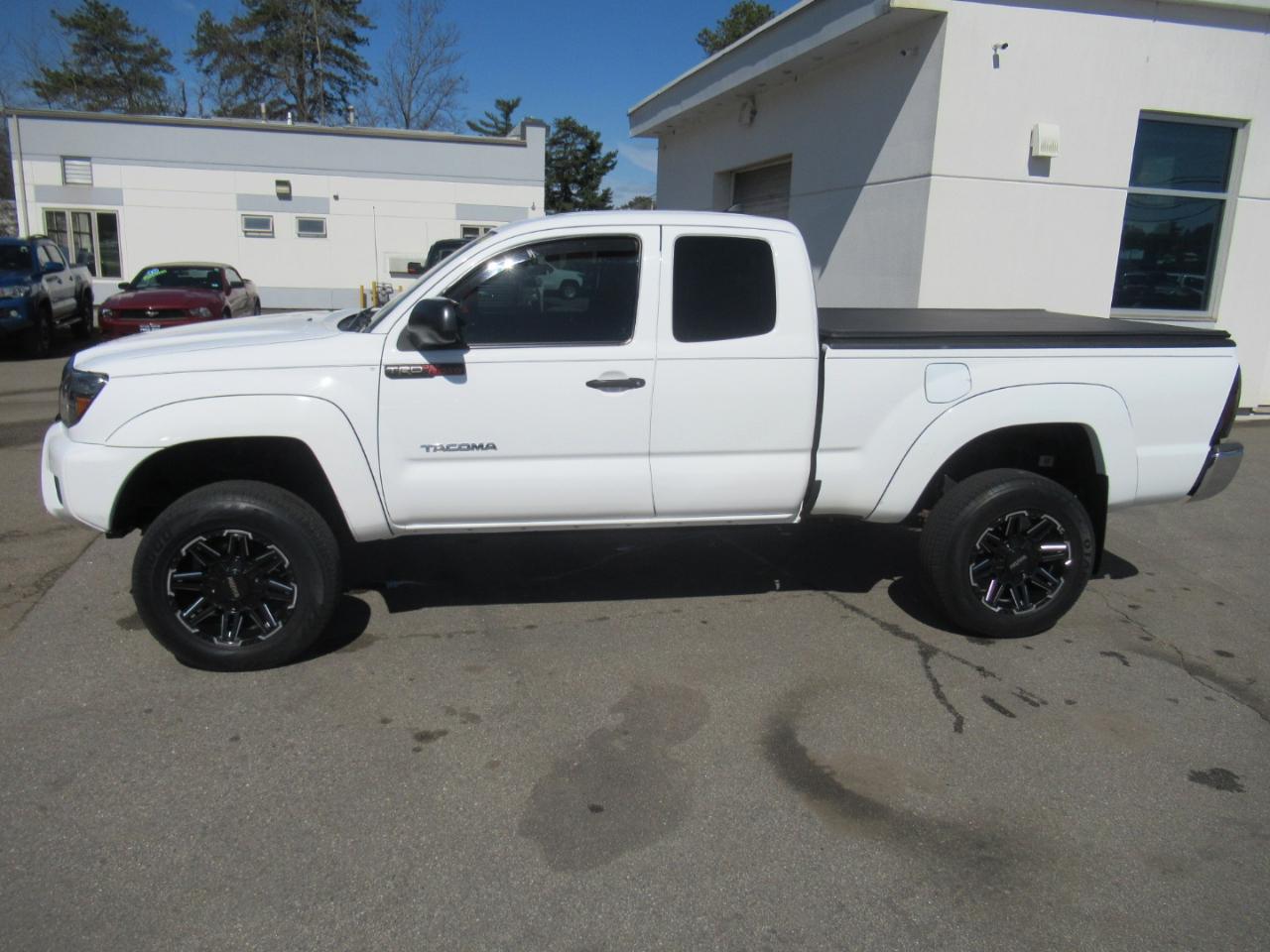 Toyota Tacoma  2015