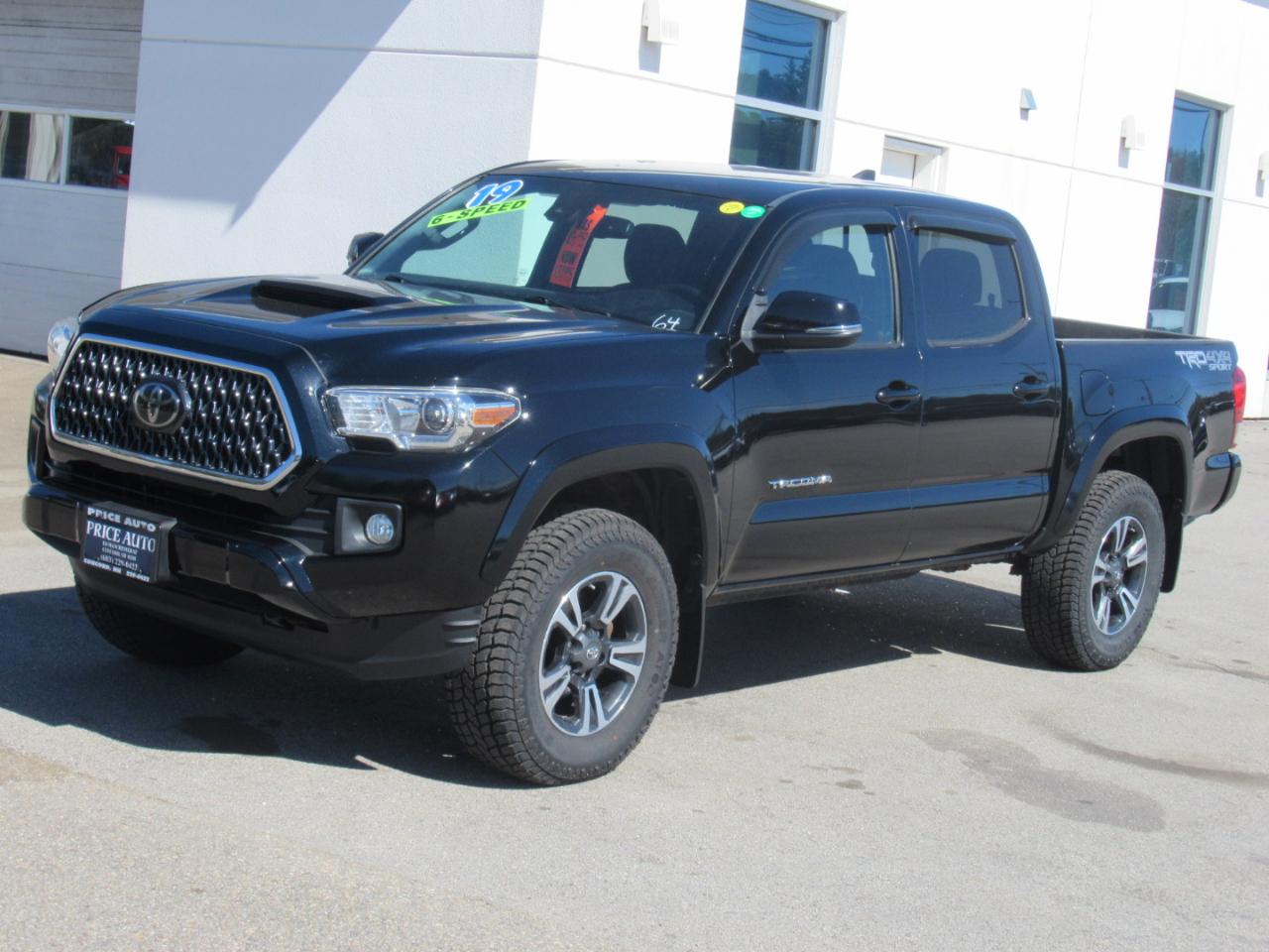Toyota Tacoma  2019