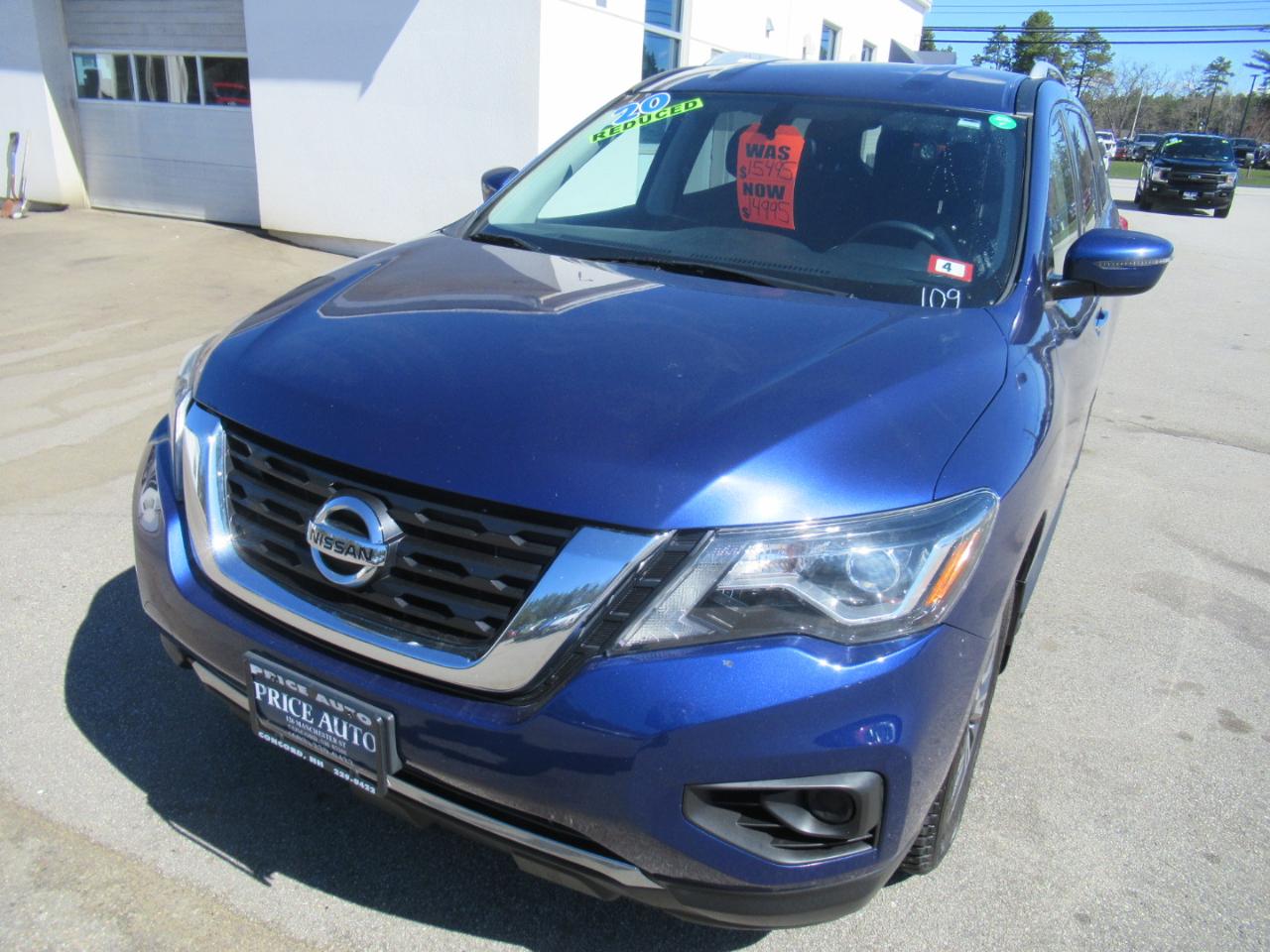 Nissan Pathfinder  2020