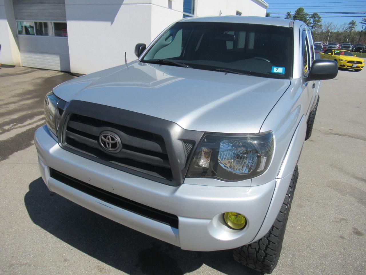 Toyota Tacoma  2008