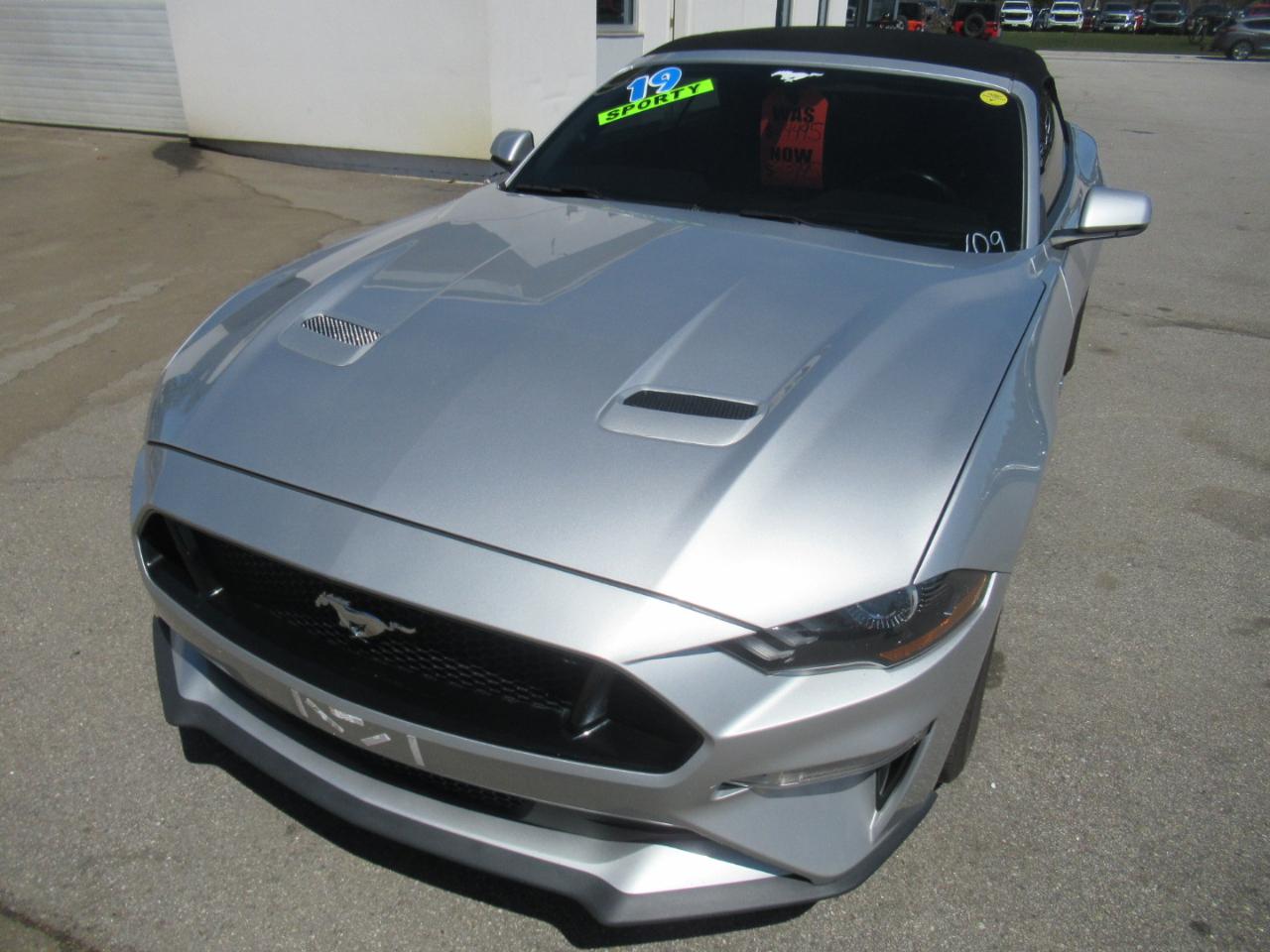 Ford Mustang  2019