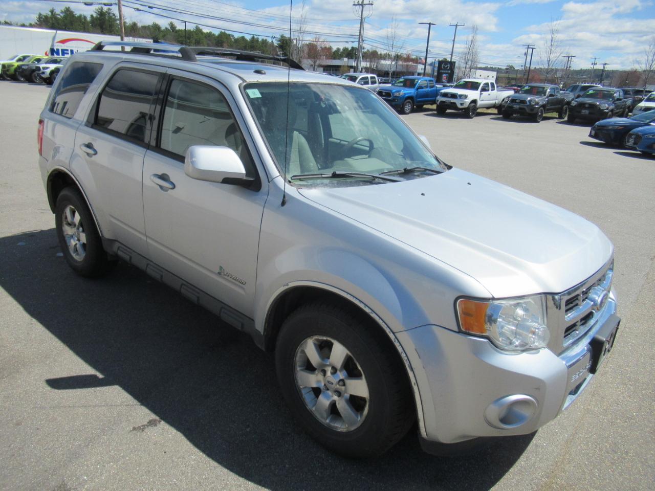 Ford Escape Hybrid  2012