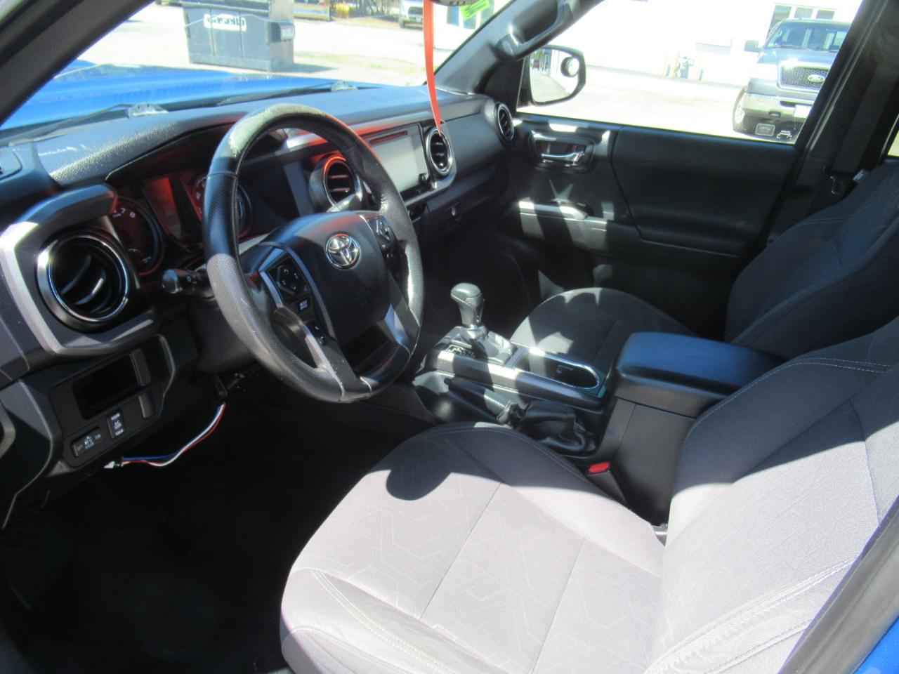 Toyota Tacoma  2016