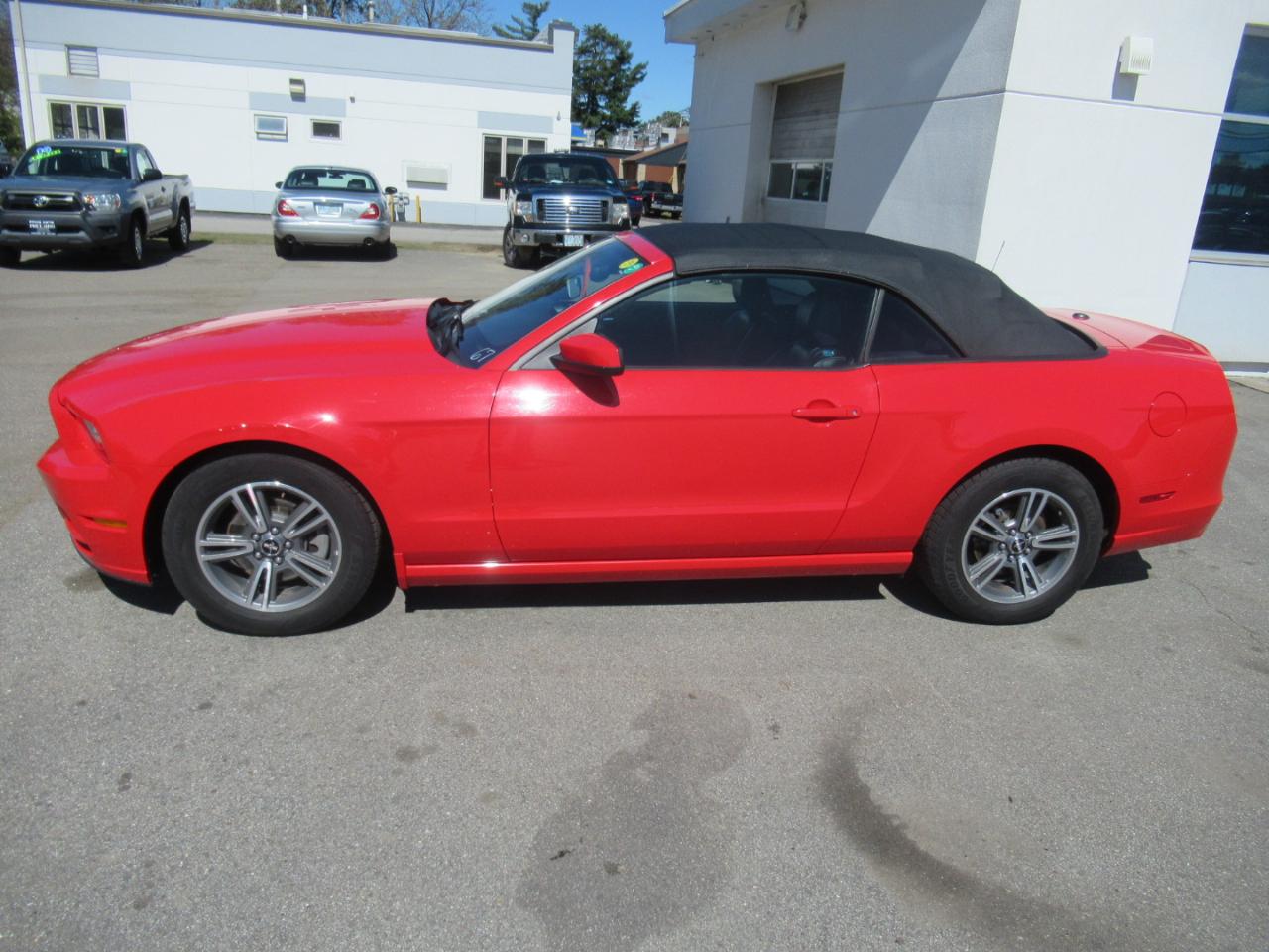 Ford Mustang  2013