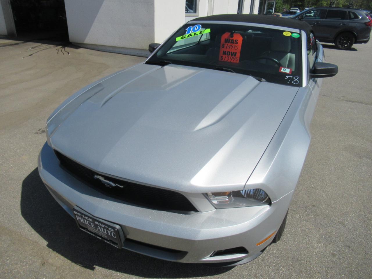 Ford Mustang  2010
