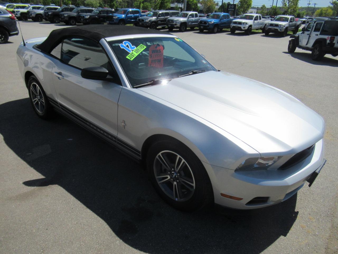 Ford Mustang  2012