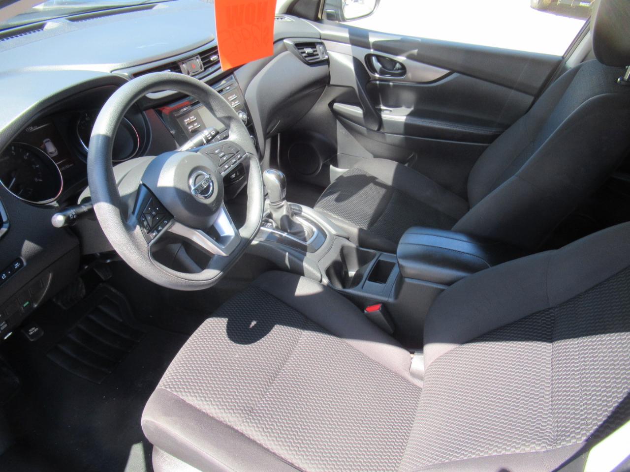 Nissan Rogue Sport  2018