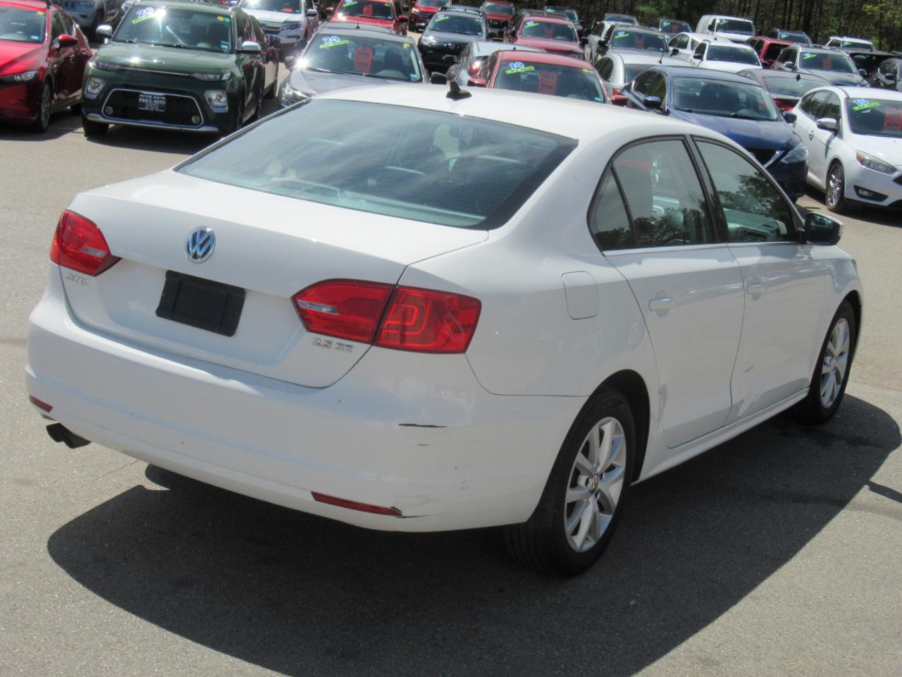 Volkswagen Jetta  2013