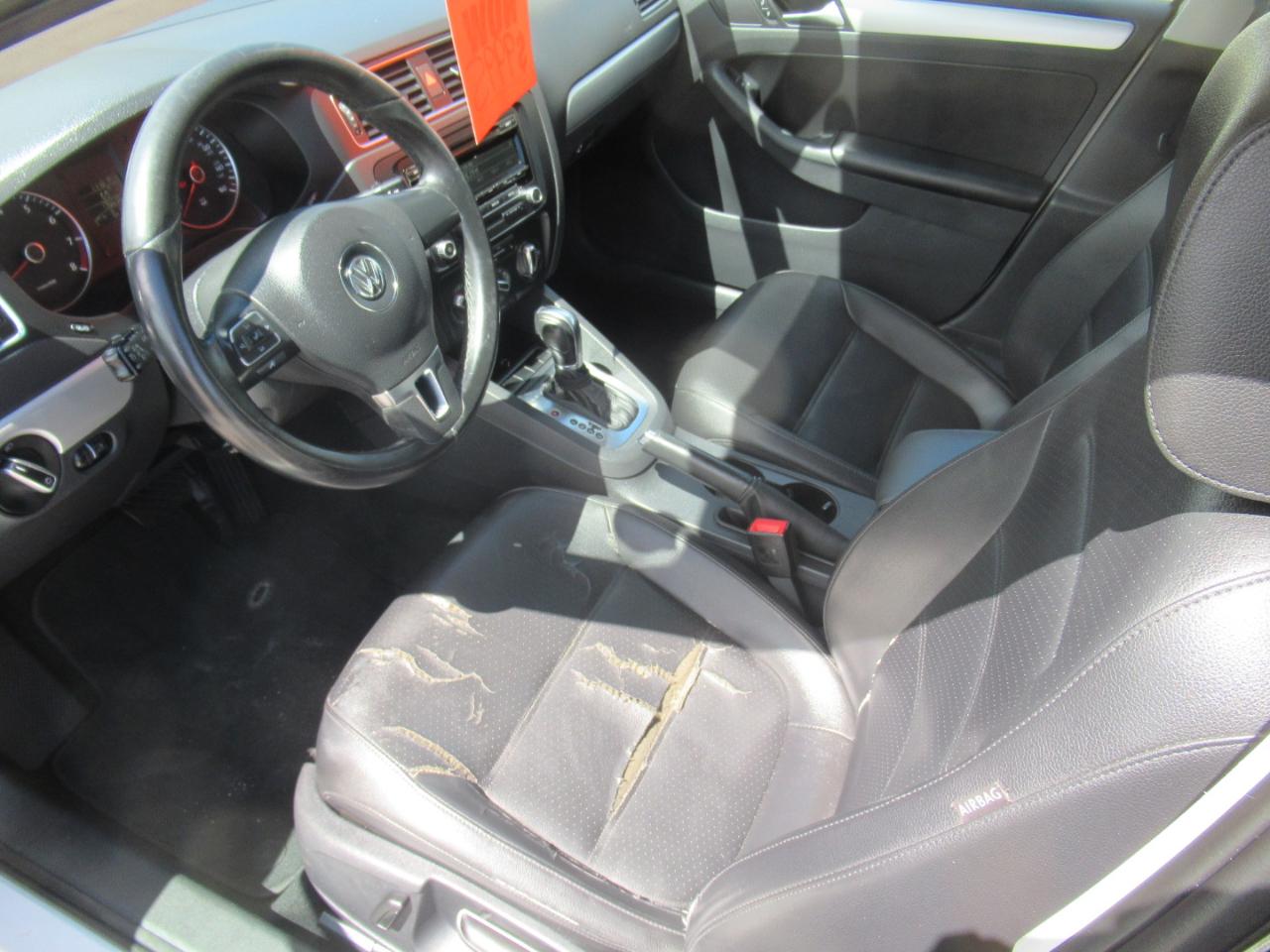 Volkswagen Jetta  2013