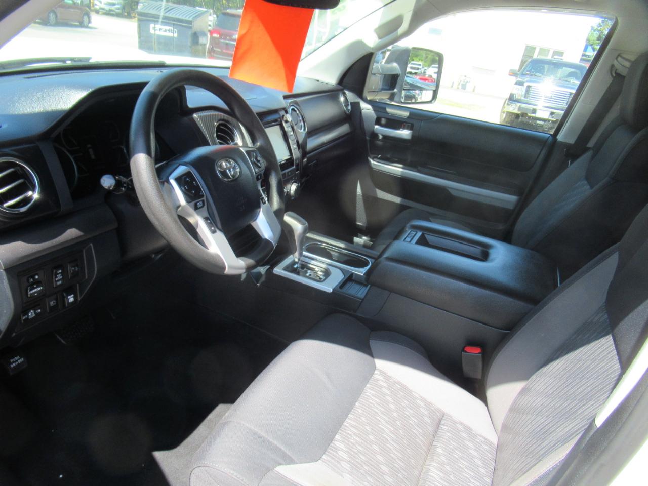 Toyota Tundra  2019