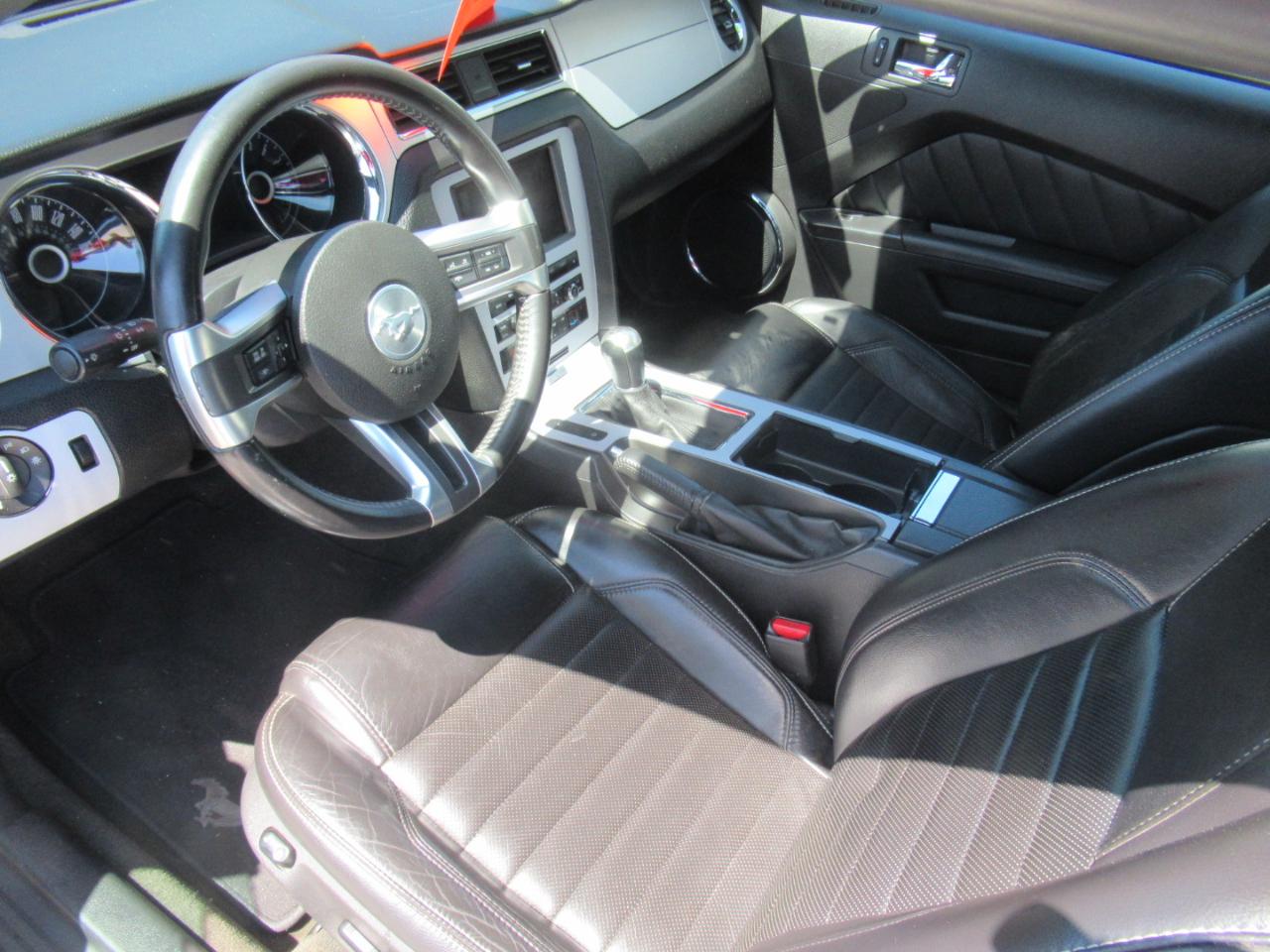 Ford Mustang  2014