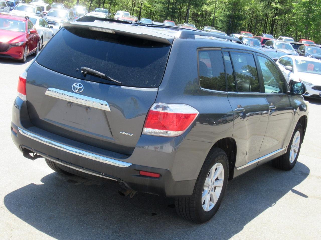 Toyota Highlander  2012