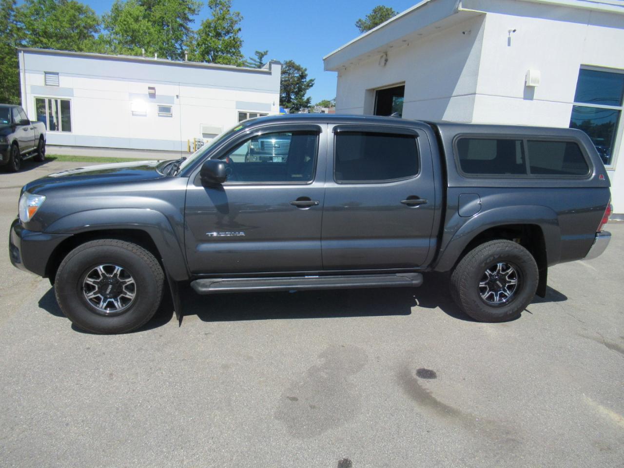 Toyota Tacoma  2015