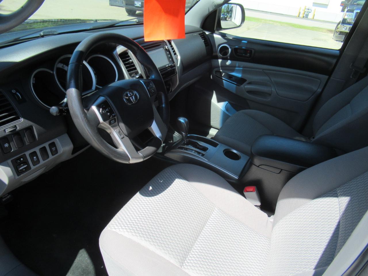 Toyota Tacoma  2015