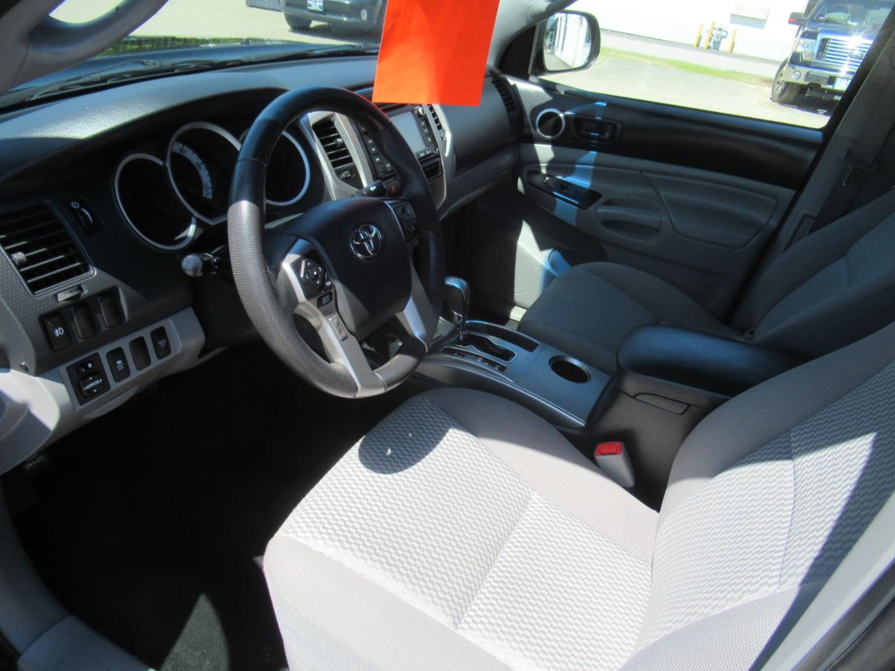 Toyota Tacoma  2014