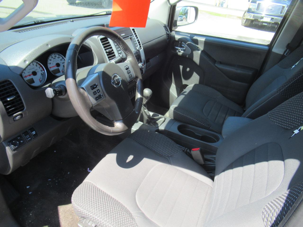 Nissan Frontier  2016