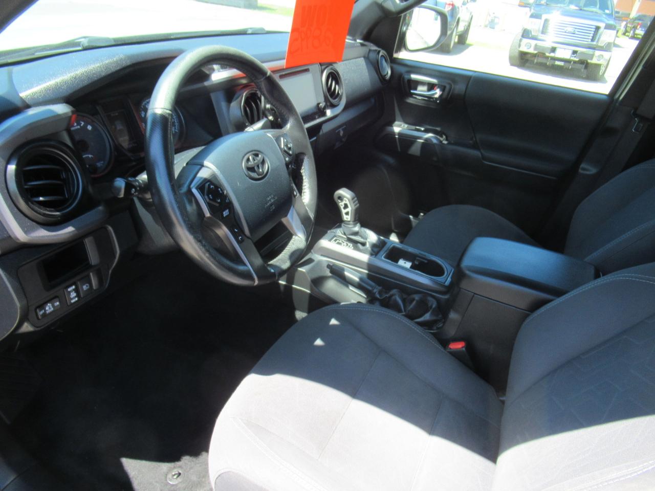 Toyota Tacoma  2019