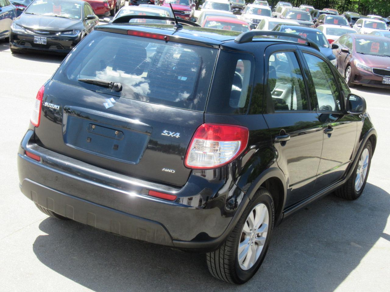 Suzuki SX4  2013