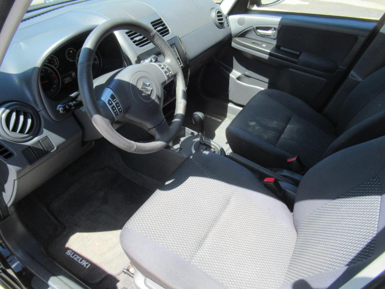 Suzuki SX4  2013